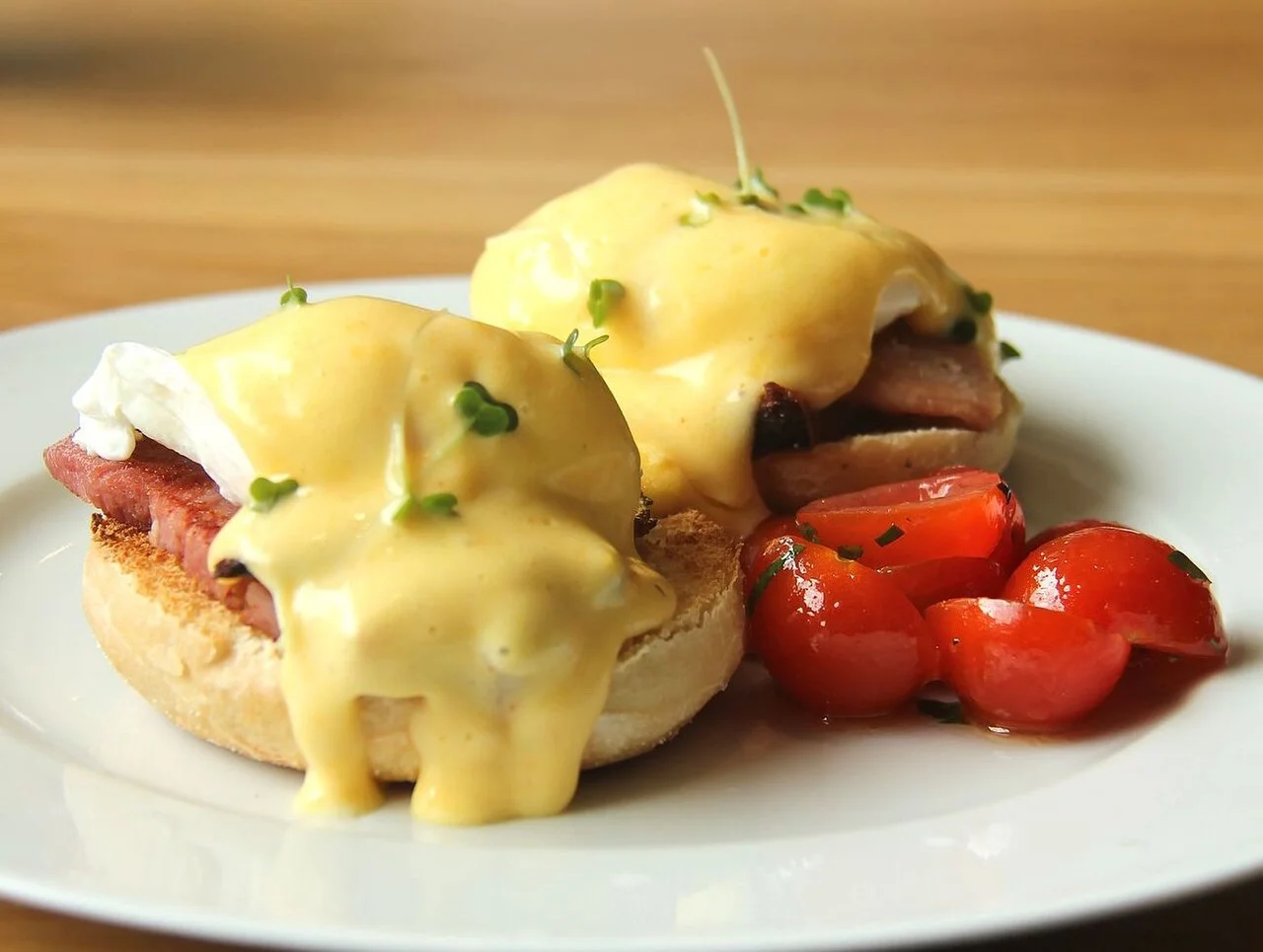 Œufs Bénédicte & sauce hollandaise