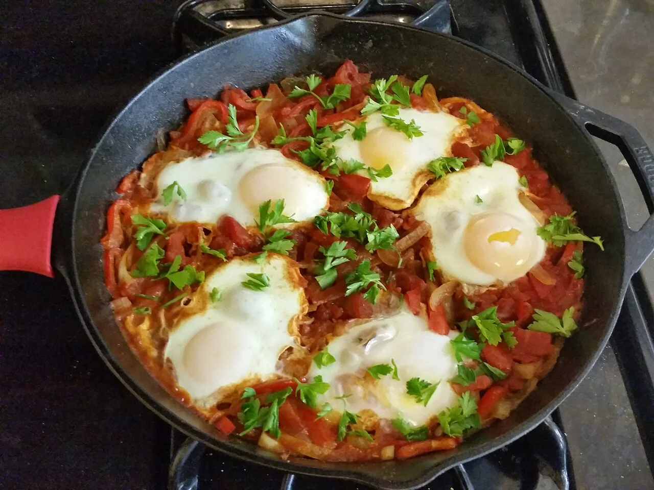 Shakshuka aux tomates & poivrons