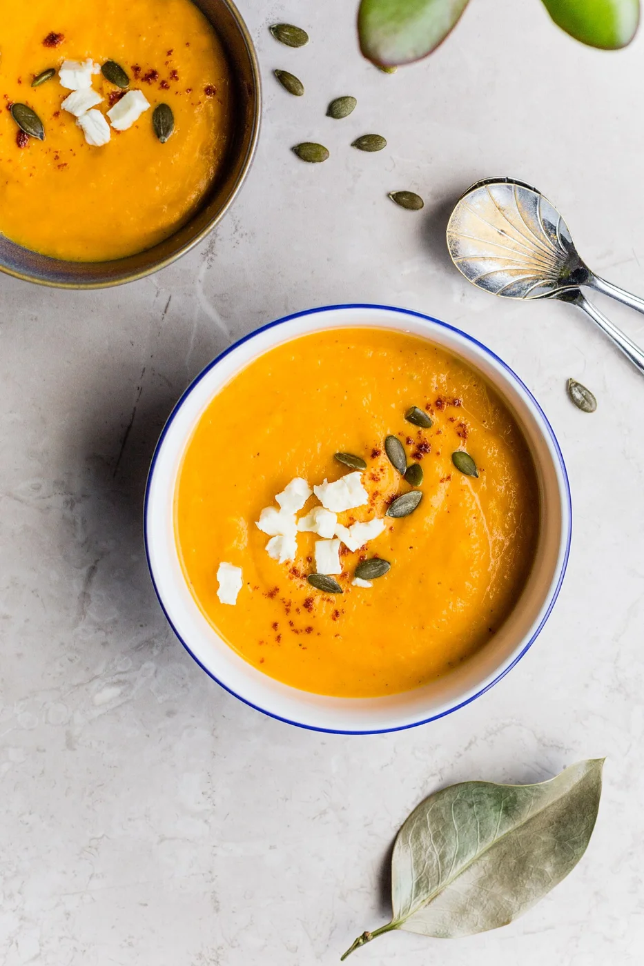 Velouté de potimarron, châtaignes & sauge